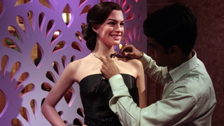 Anne Hathaway's <i>Barbie</i> movie delayed until 2020, perhaps due to Dreamhouse renovations
